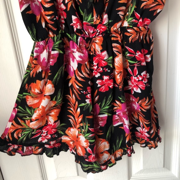 Mossimo Romper - Picture 4 of 6